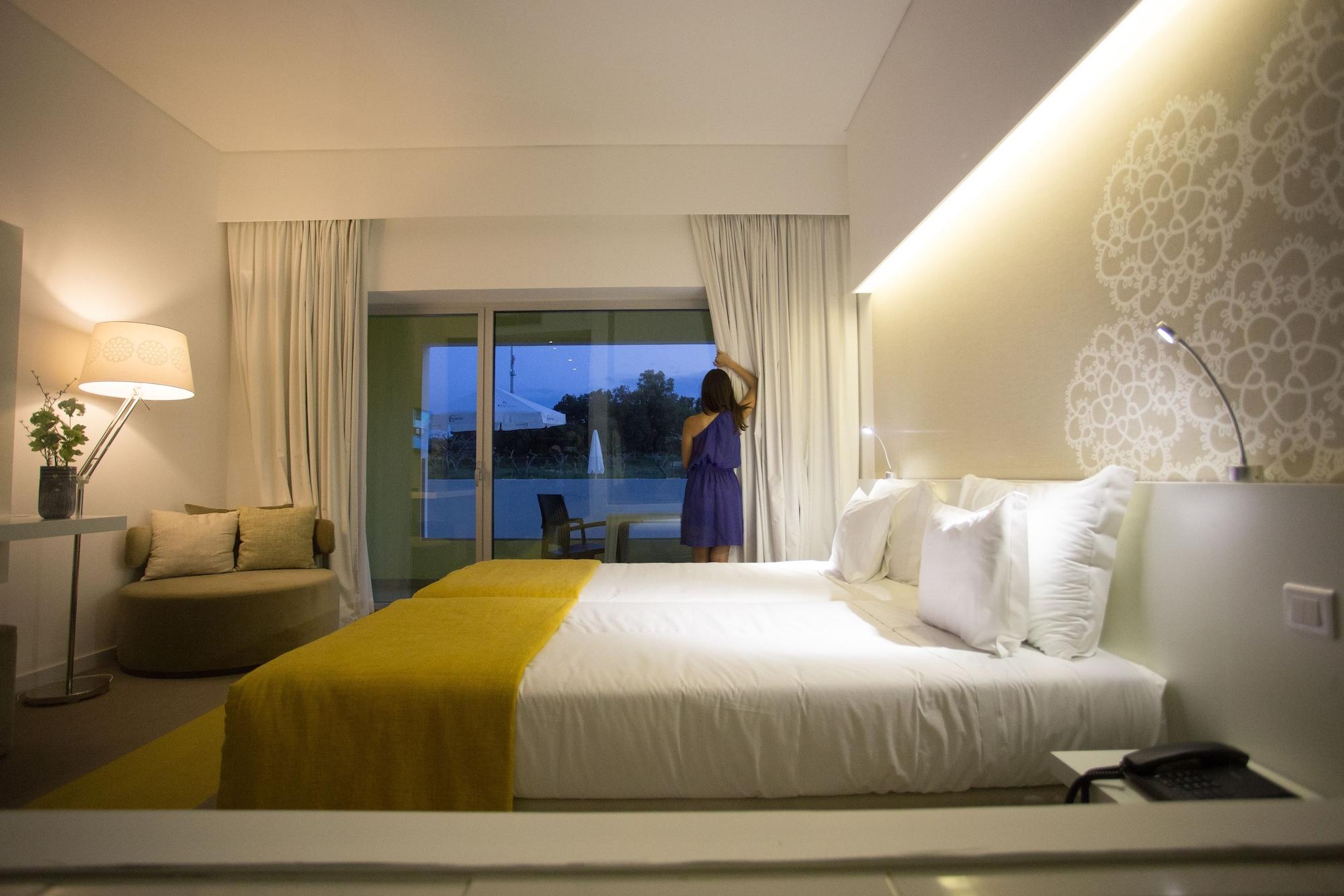 Monte Filipe Hotel Alpalhao  Exterior photo